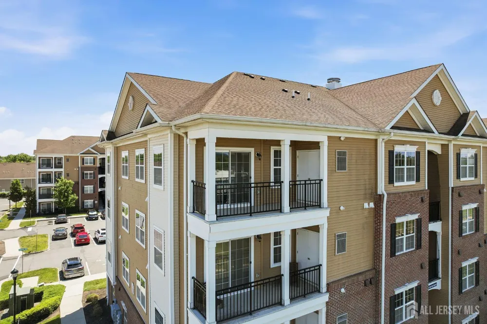 648 Strassle Way South Plainfield, NJ 07080
