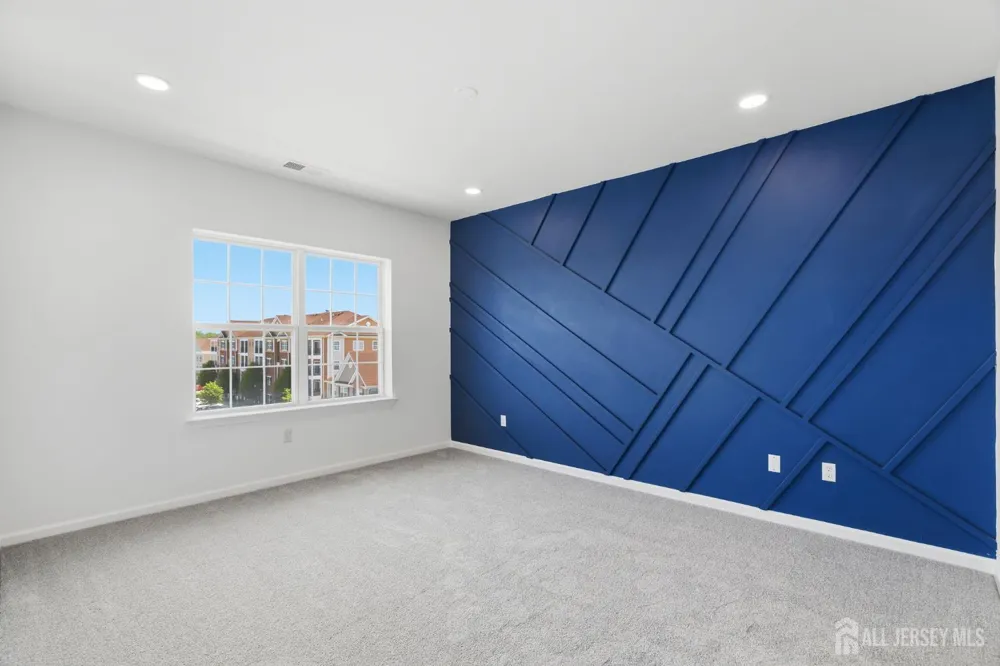 648 Strassle Way South Plainfield, NJ 07080