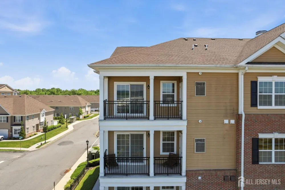 648 Strassle Way South Plainfield, NJ 07080