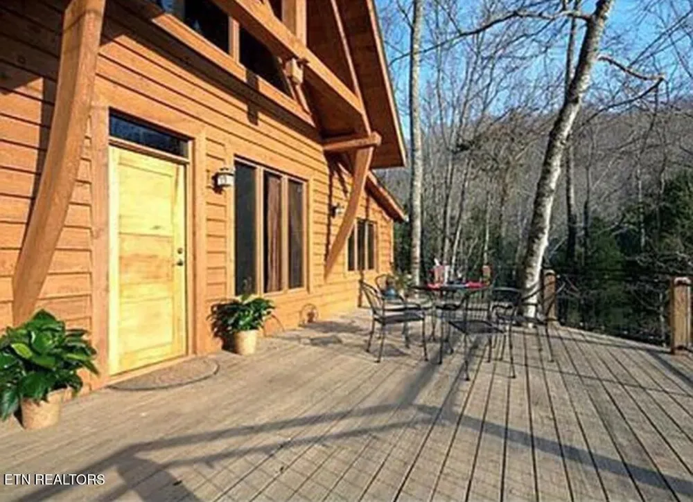 360 Spurlock Hollow Lane Gainesboro, TN 38562
