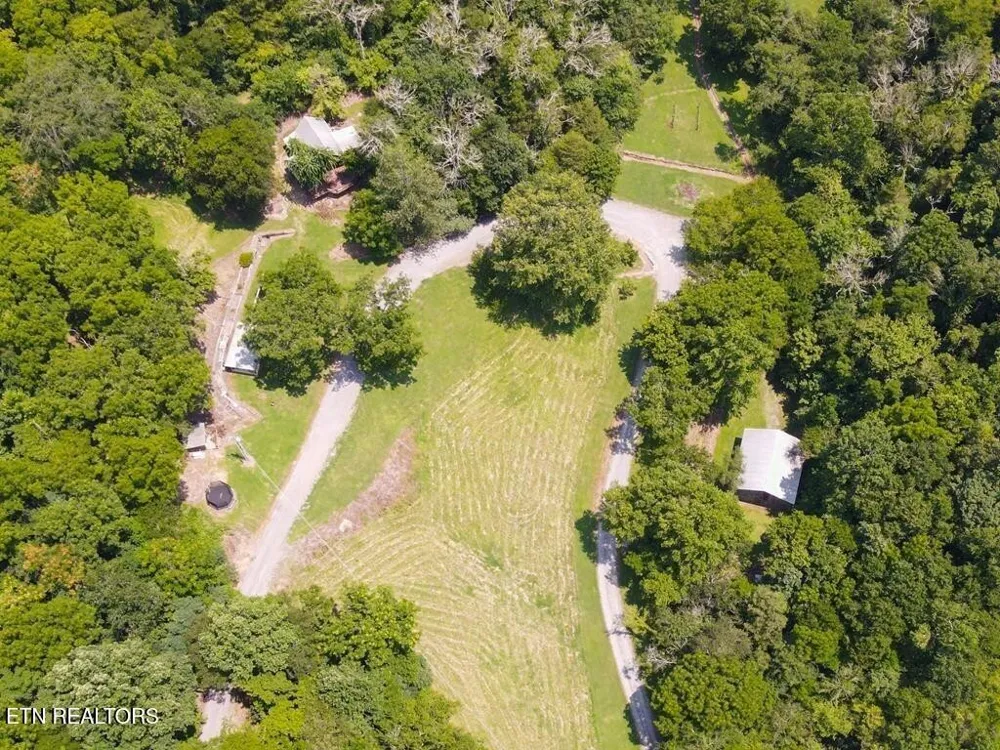 360 Spurlock Hollow Lane Gainesboro, TN 38562