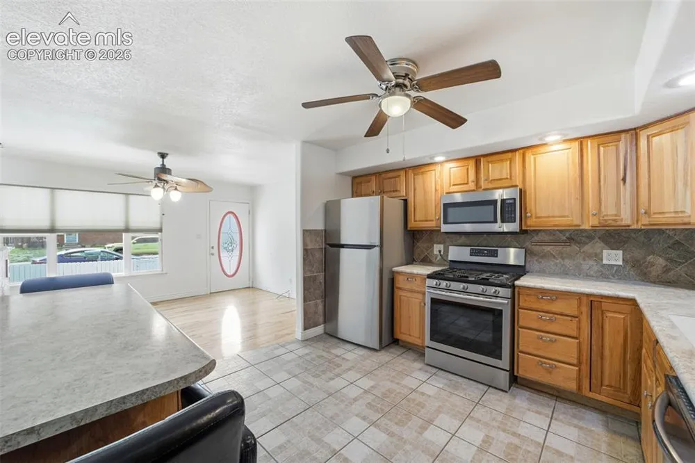 624 Hewitt Street Pueblo, CO 81005