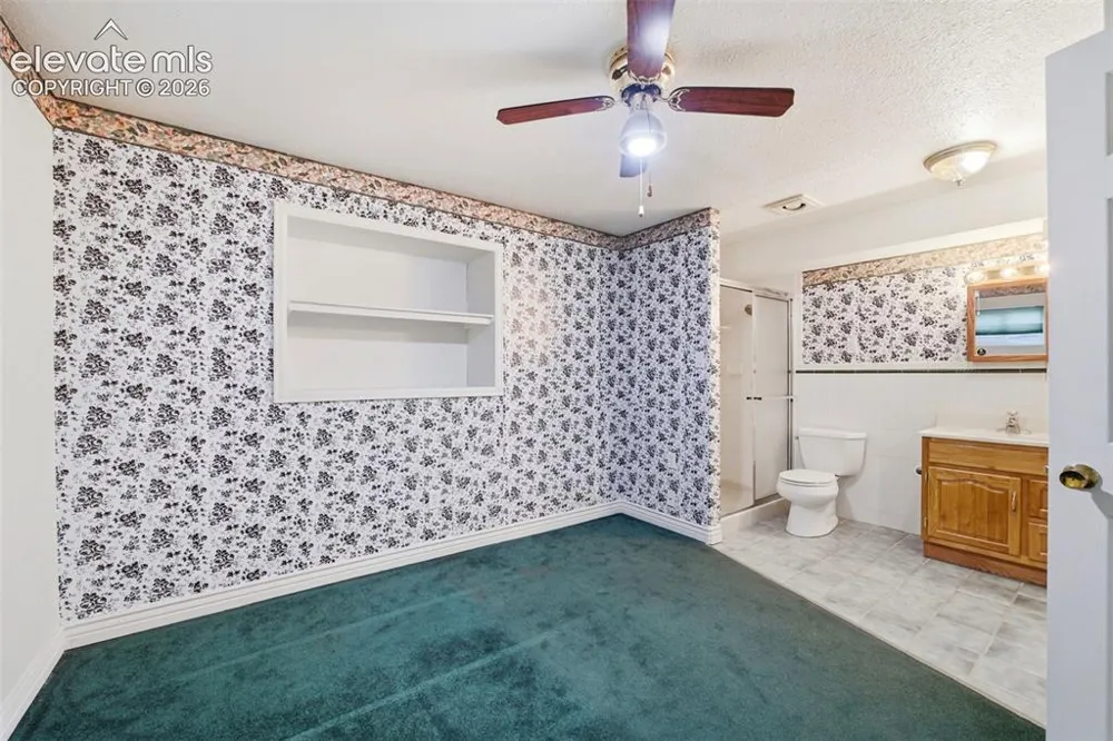 624 Hewitt Street Pueblo, CO 81005