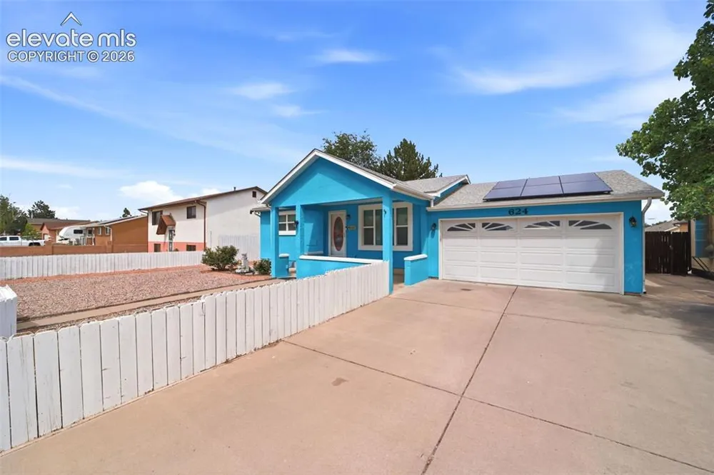 624 Hewitt Street Pueblo, CO 81005