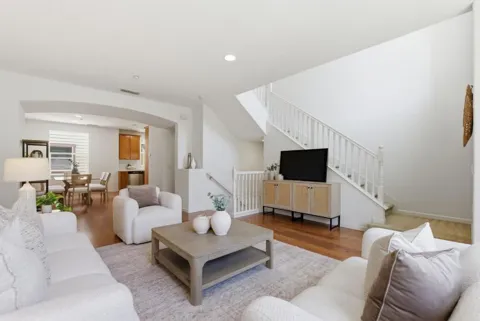 231 Peppermint Tree Terrace #3