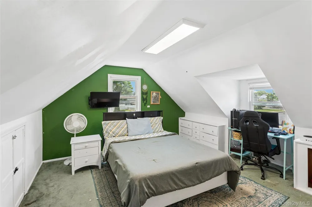 2877 Calvin Road Oceanside, NY 11572