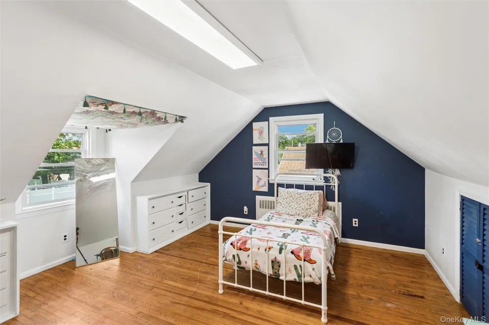 2877 Calvin Road Oceanside, NY 11572