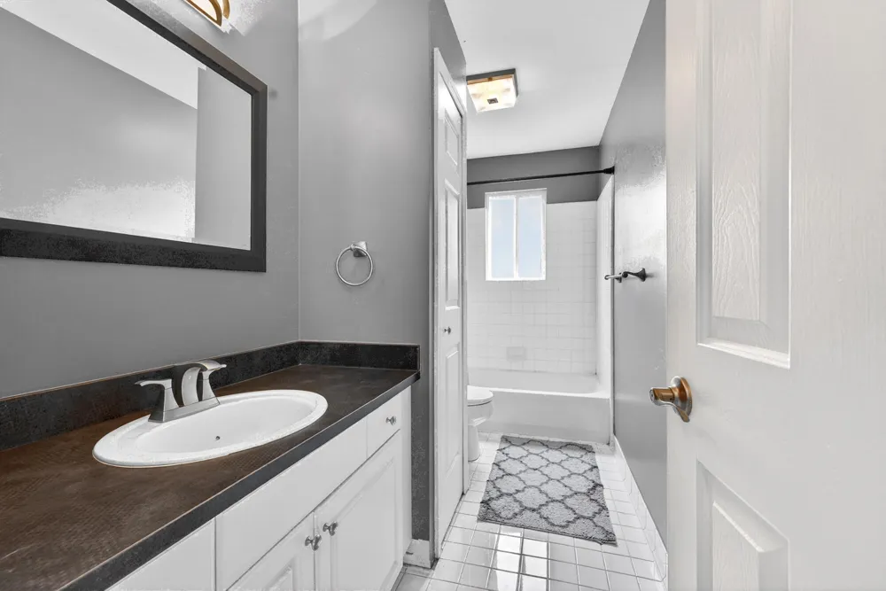 30098 Fairfield Drive New Baltimore, MI 48051