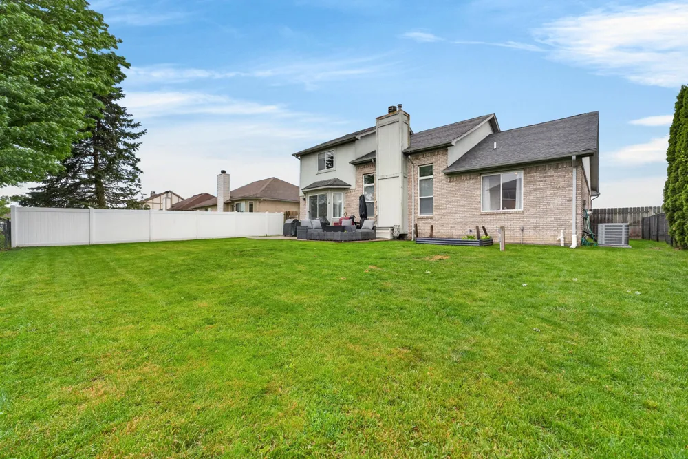 30098 Fairfield Drive New Baltimore, MI 48051