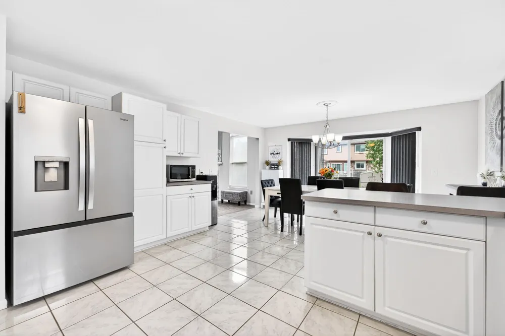 30098 Fairfield Drive New Baltimore, MI 48051