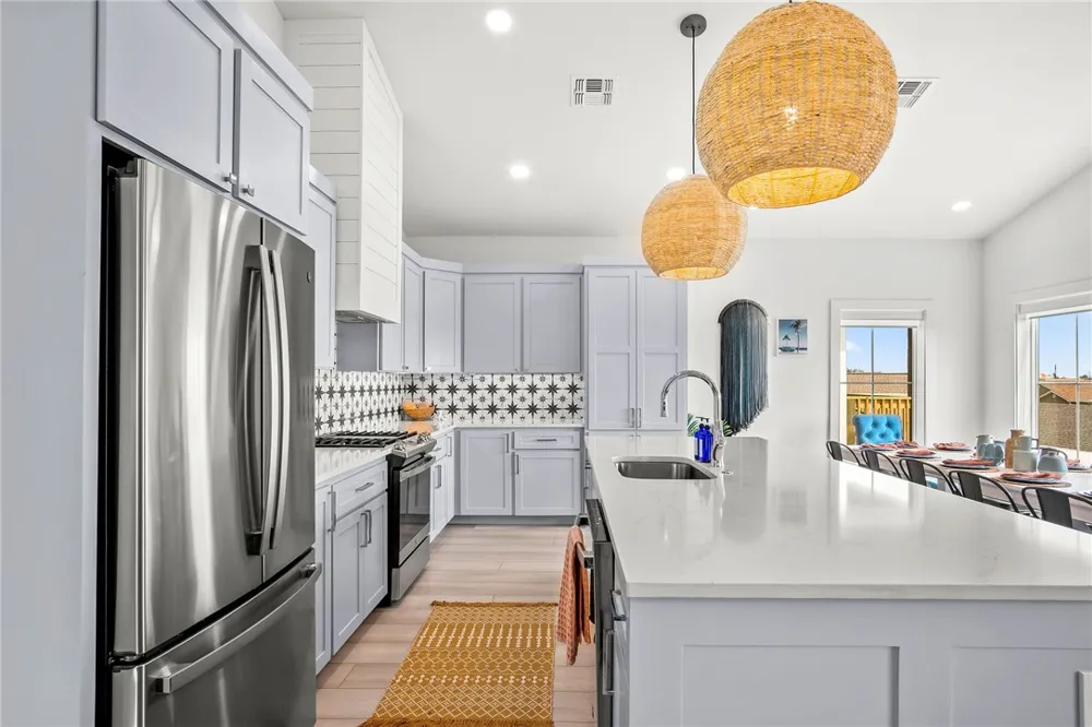 901 S 9th #7 Port Aransas, TX 78373