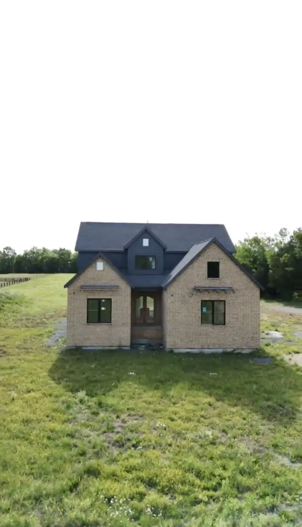 2121 Kingwood Ln Rockvale, TN 37153