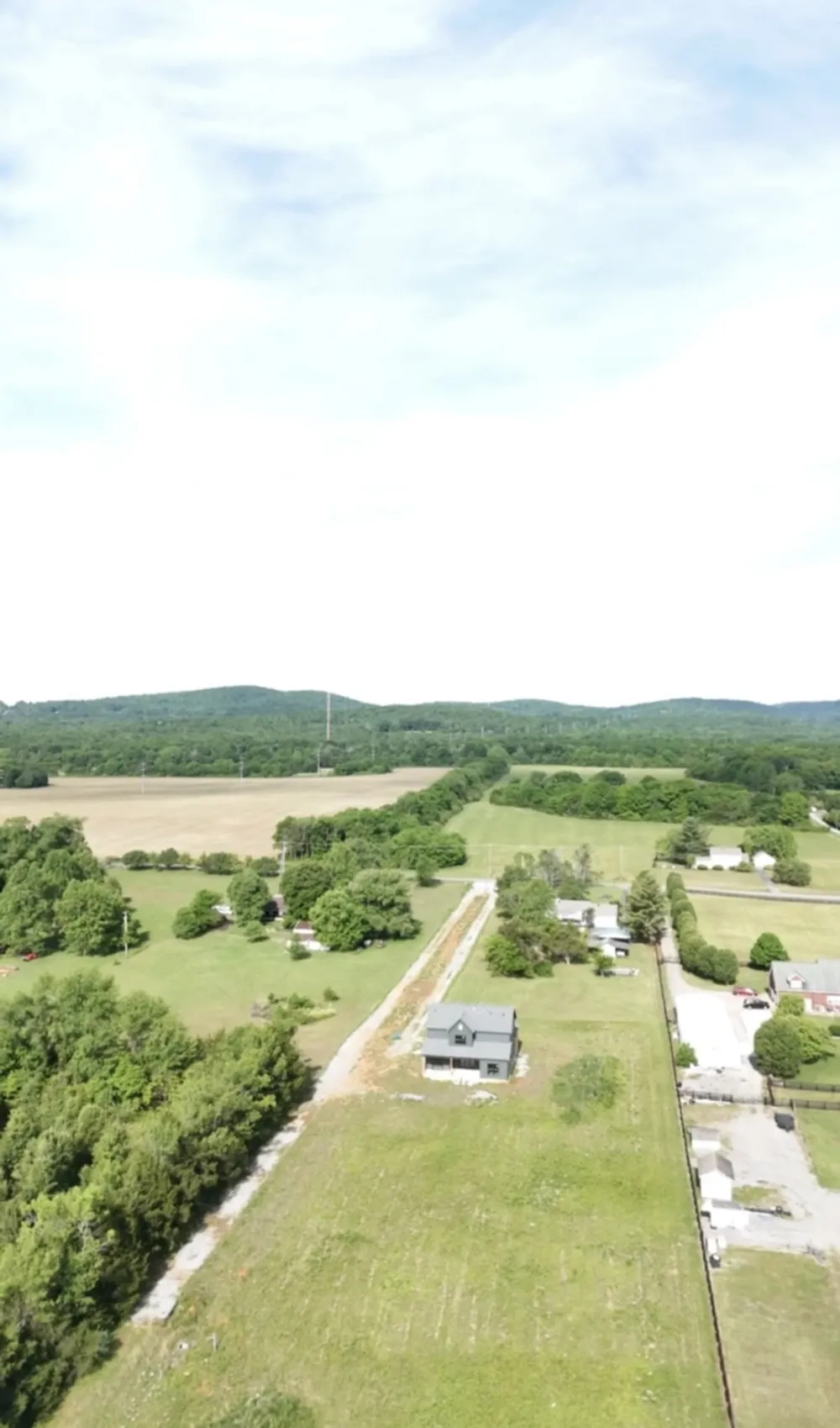 2121 Kingwood Ln Rockvale, TN 37153