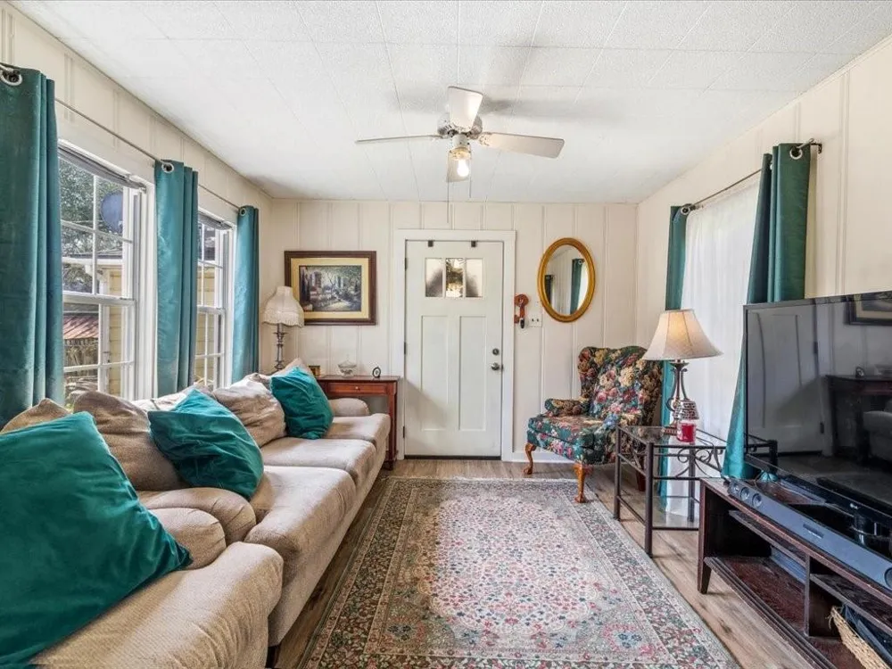 518 Sunny Lane Wharton, TX 77488