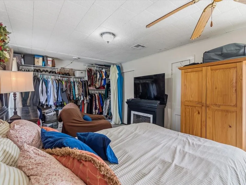 518 Sunny Lane Wharton, TX 77488