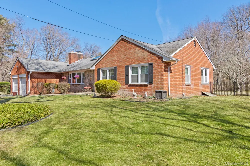 43 Harrison Avenue Hauppauge, NY 11788
