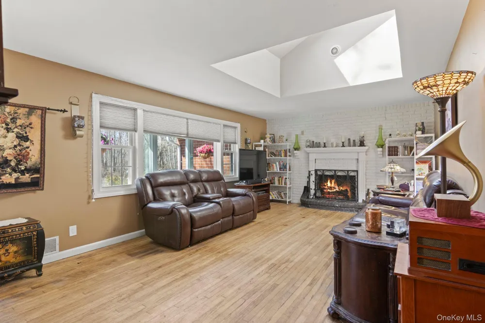 43 Harrison Avenue Hauppauge, NY 11788