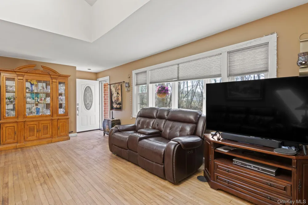 43 Harrison Avenue Hauppauge, NY 11788