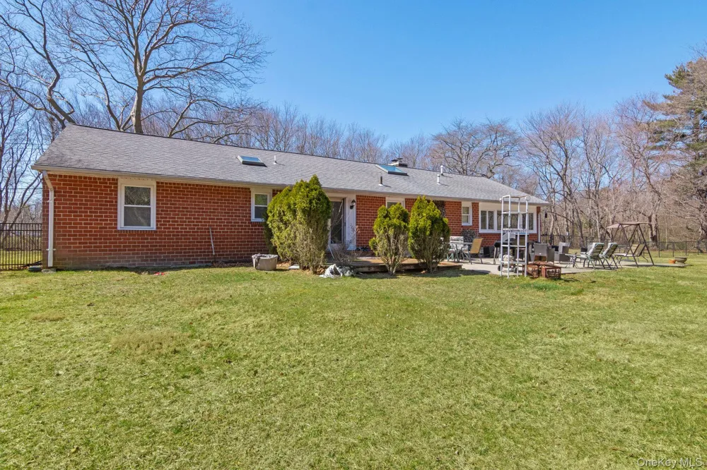 43 Harrison Avenue Hauppauge, NY 11788