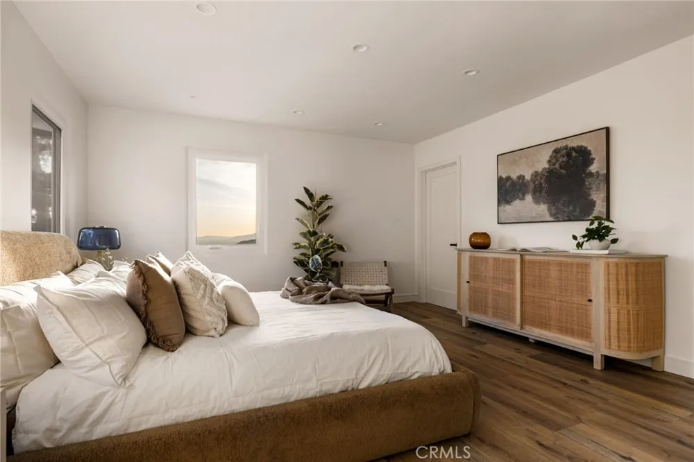 11111 Tujunga Canyon Tujunga, CA 91042