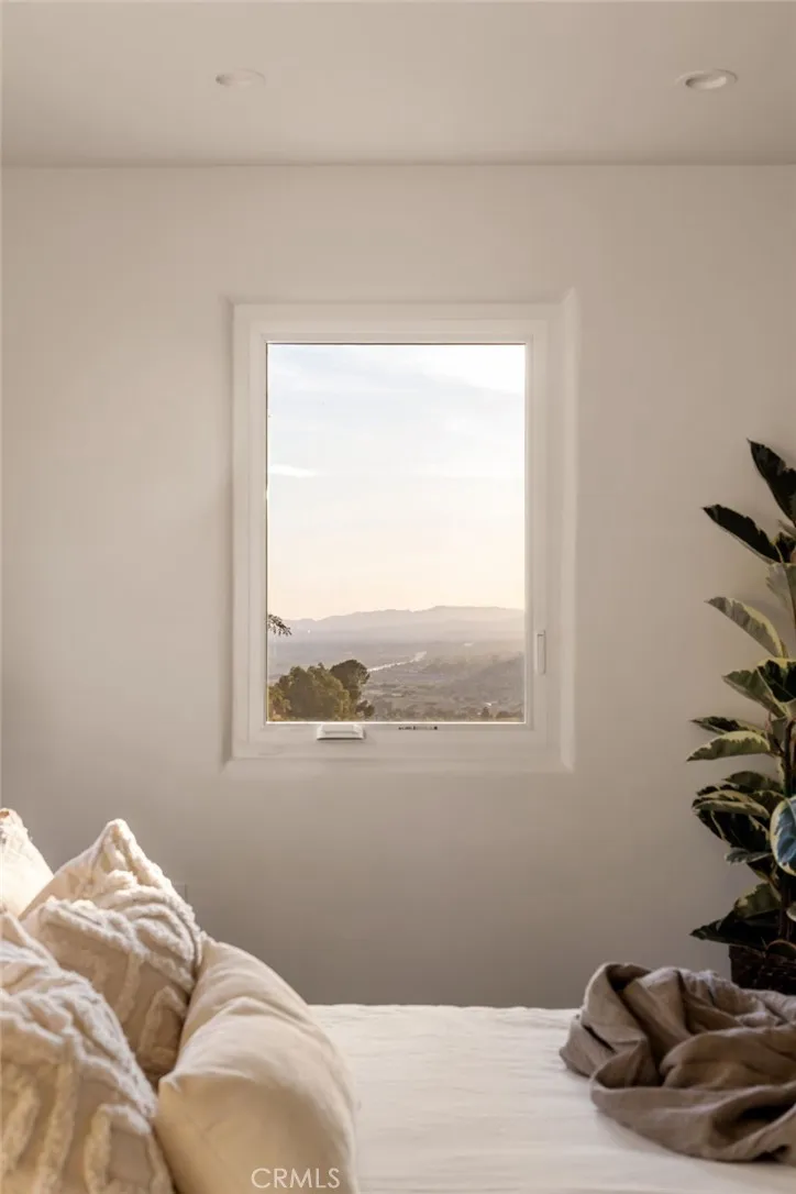 11111 Tujunga Canyon Tujunga, CA 91042