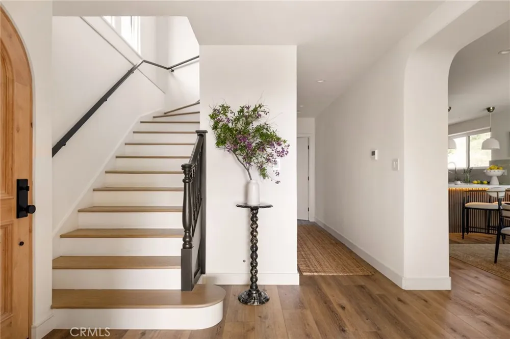 11111 Tujunga Canyon Tujunga, CA 91042