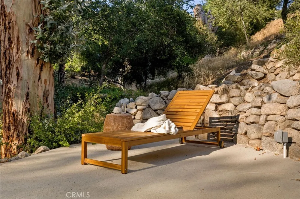 11111 Tujunga Canyon Tujunga, CA 91042