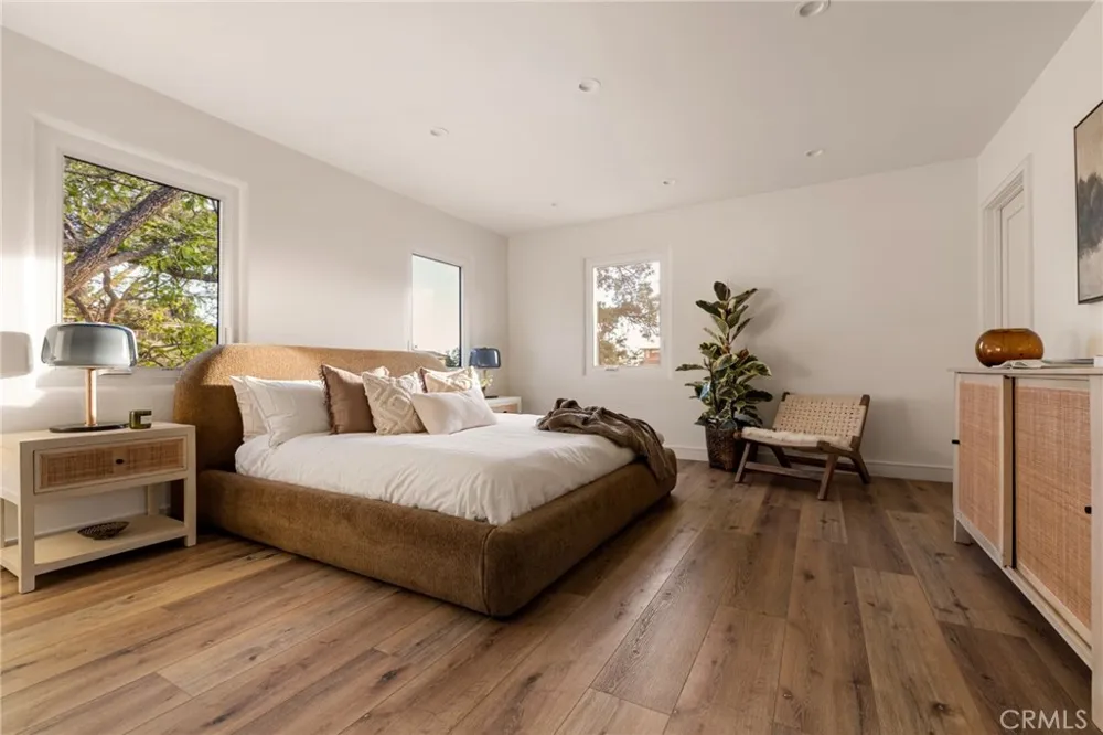 11111 Tujunga Canyon Tujunga, CA 91042