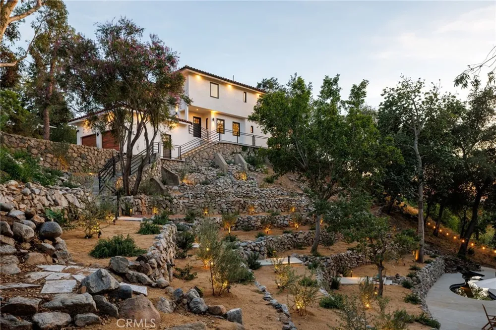 11111 Tujunga Canyon Tujunga, CA 91042