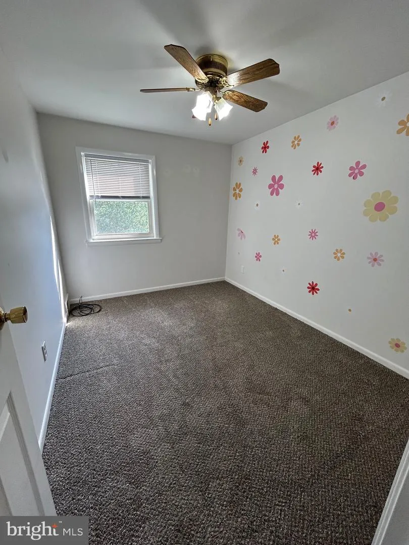 3336 GURLEY ROAD Philadelphia, PA 19154
