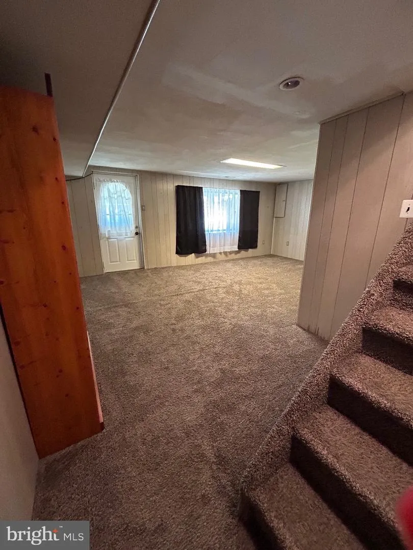 3336 GURLEY ROAD Philadelphia, PA 19154