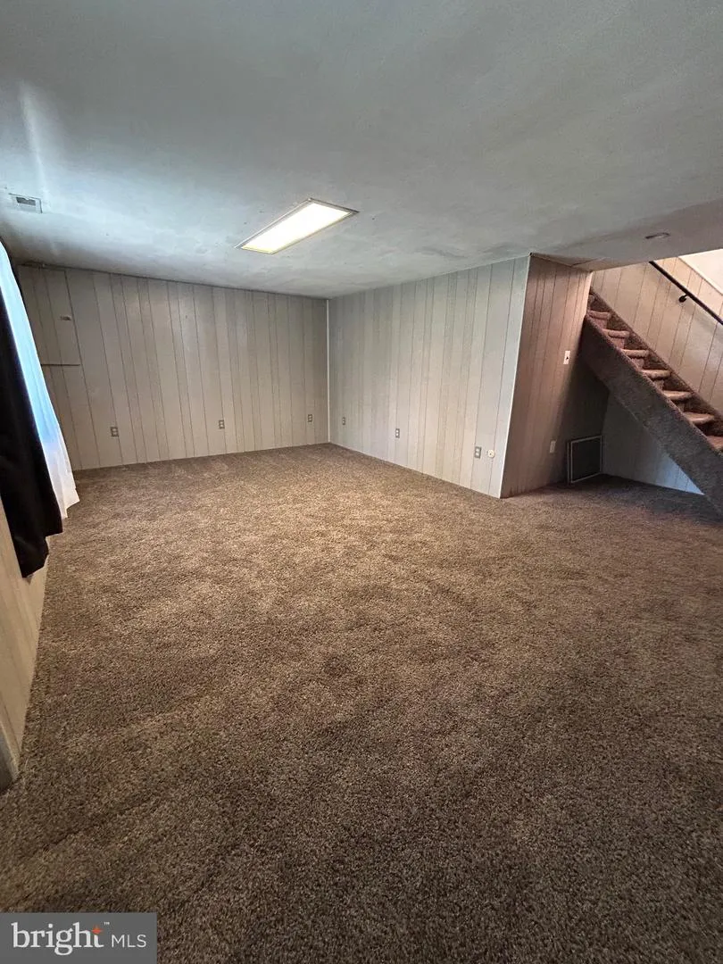 3336 GURLEY ROAD Philadelphia, PA 19154