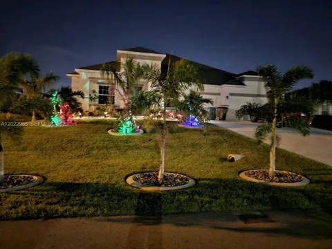 225 SW 31ST PL