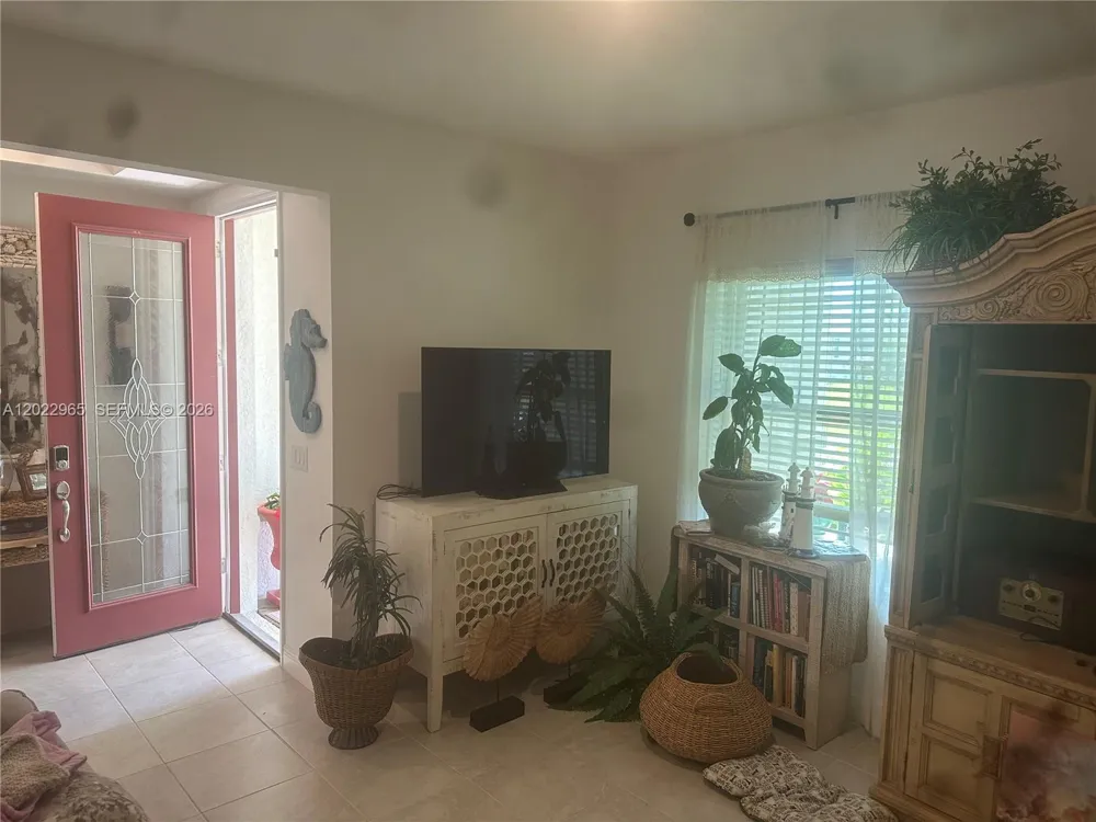225 SW 31ST PL Cape Coral, FL 33991