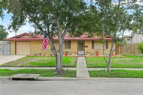 1302 Aswan Drive