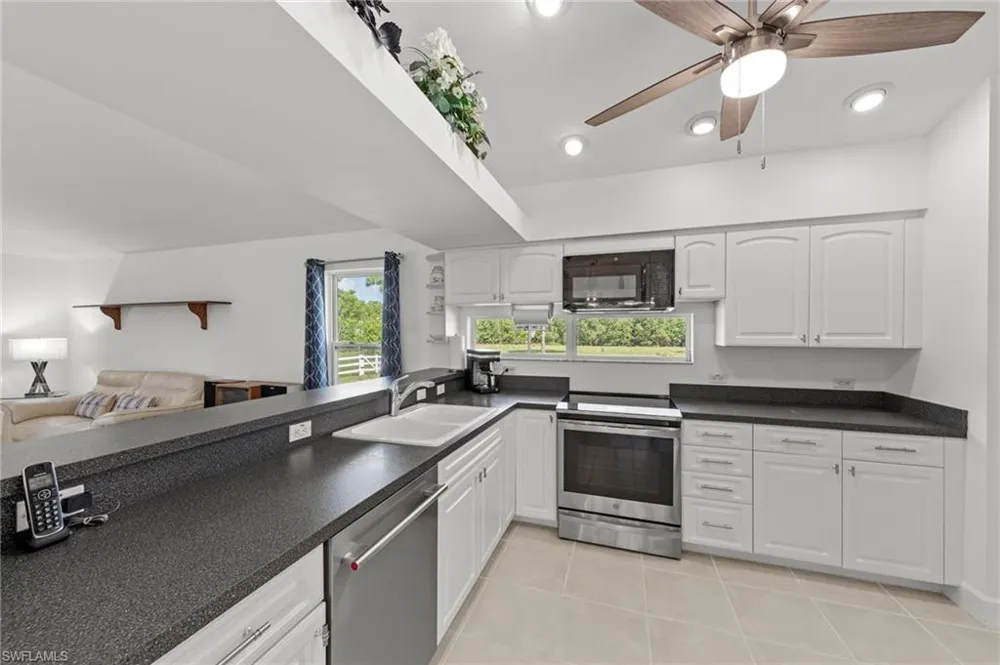 13541 Stringfellow Road Bokeelia, FL 33922