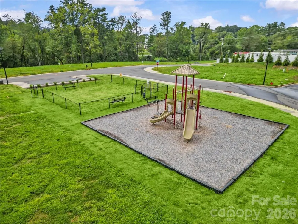 77 Moon Haven Way Arden, NC 28704