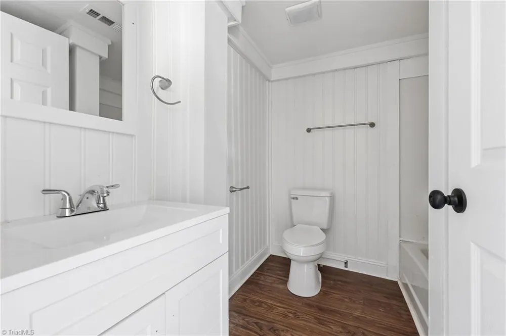 125 The Boulevard Eden, NC 27288