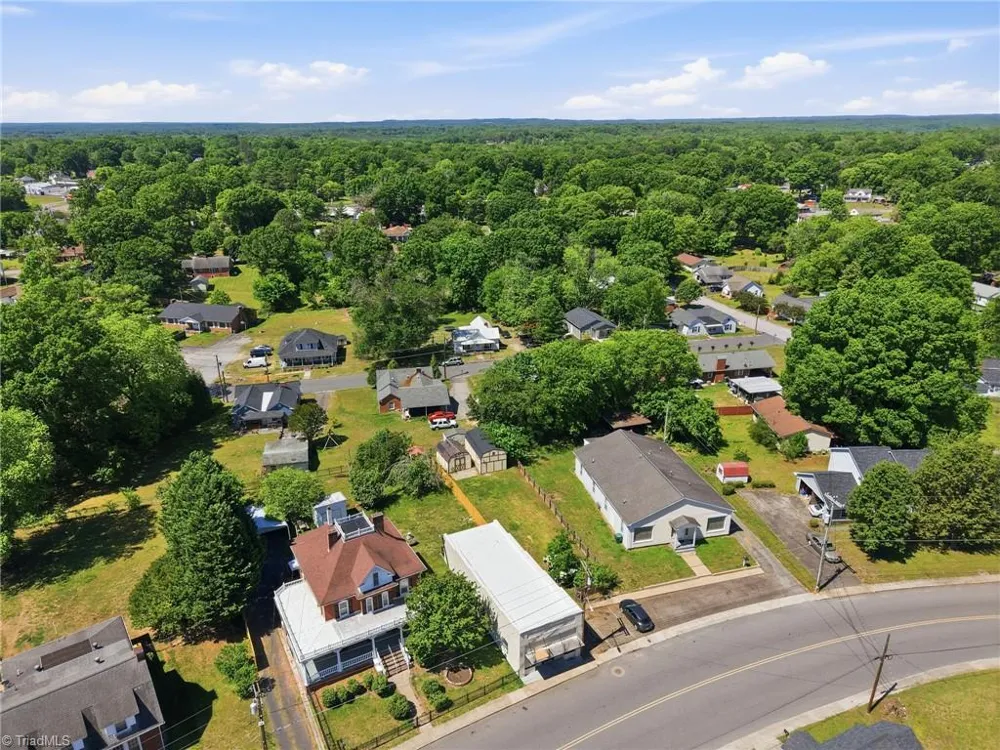 125 The Boulevard Eden, NC 27288