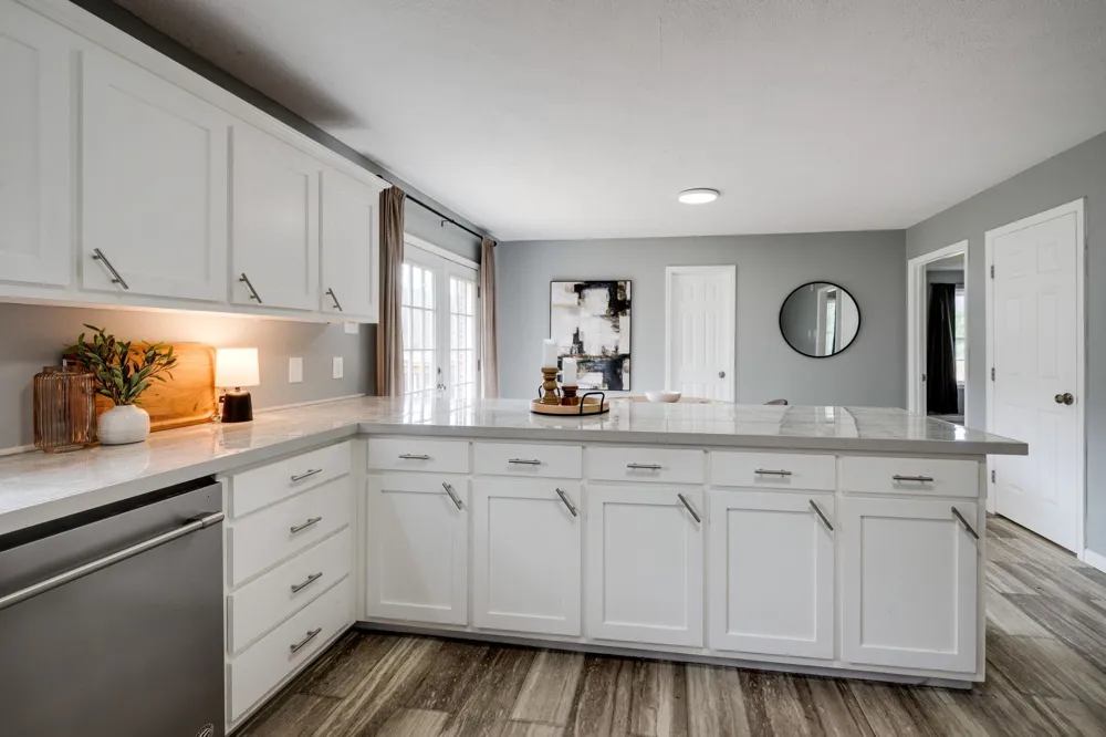 2824 Hwy 100 Linden, TN 37096