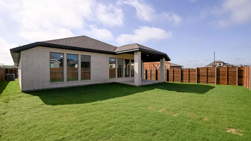 311 Melody Road Lockhart, TX 78644