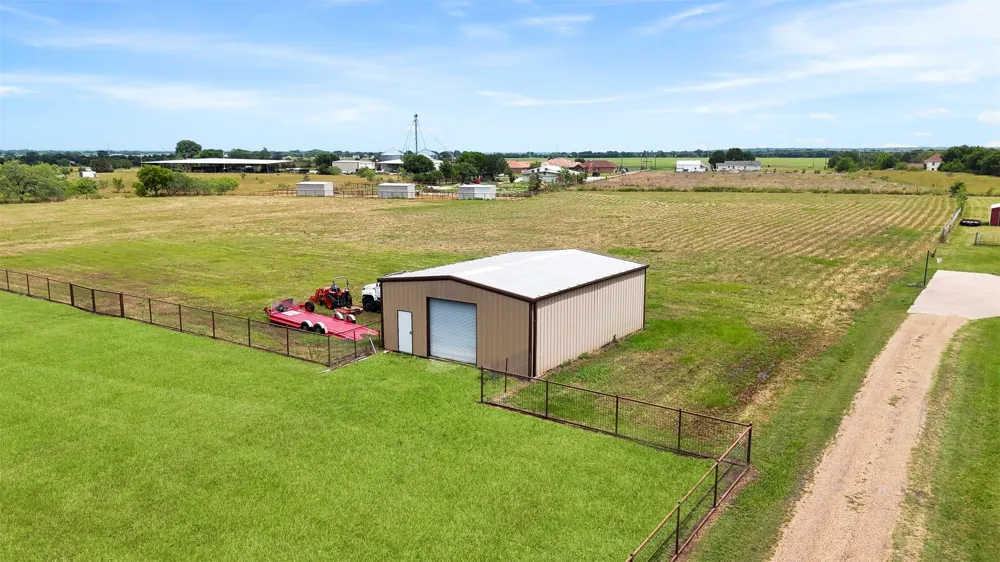 219 Mohundro Road Ferris, TX 75125