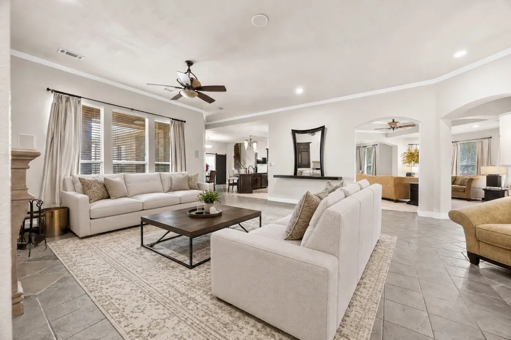 219 Mohundro Road Ferris, TX 75125
