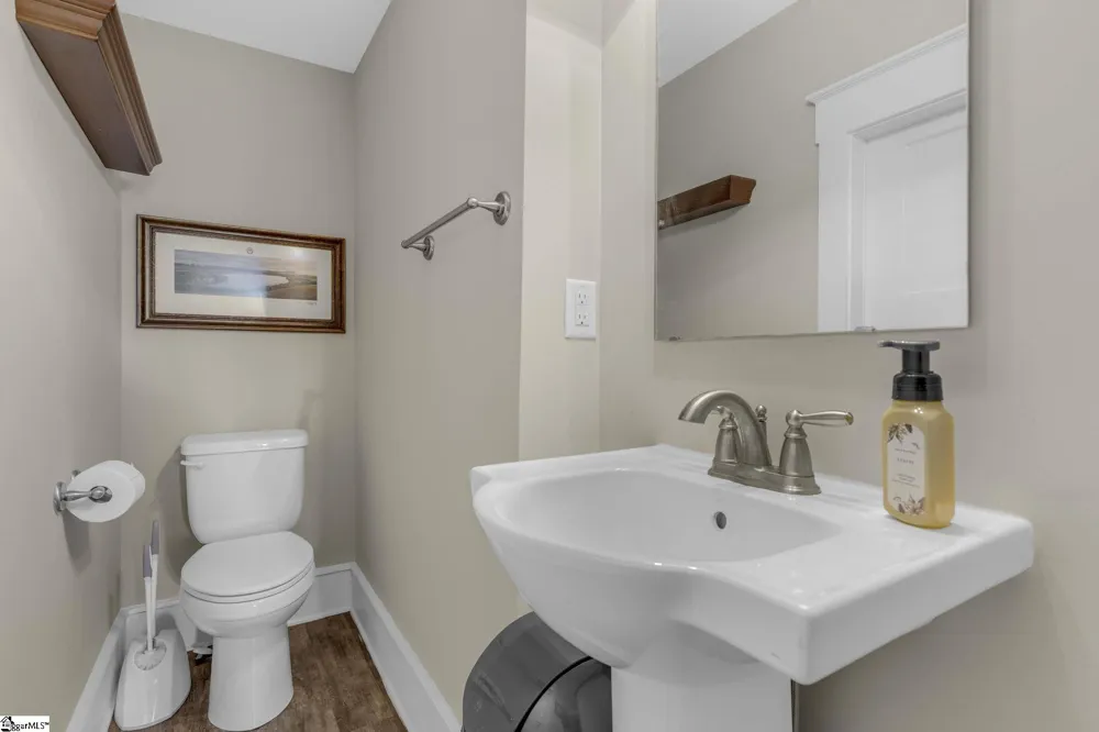 813 Olivine Court Chesnee, SC 29323