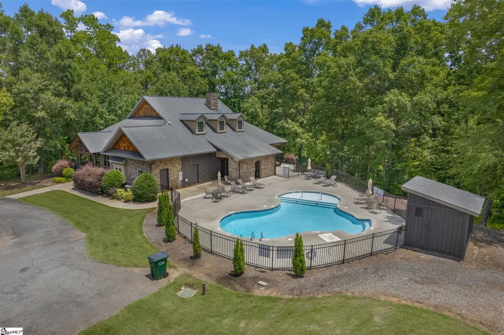 813 Olivine Court Chesnee, SC 29323