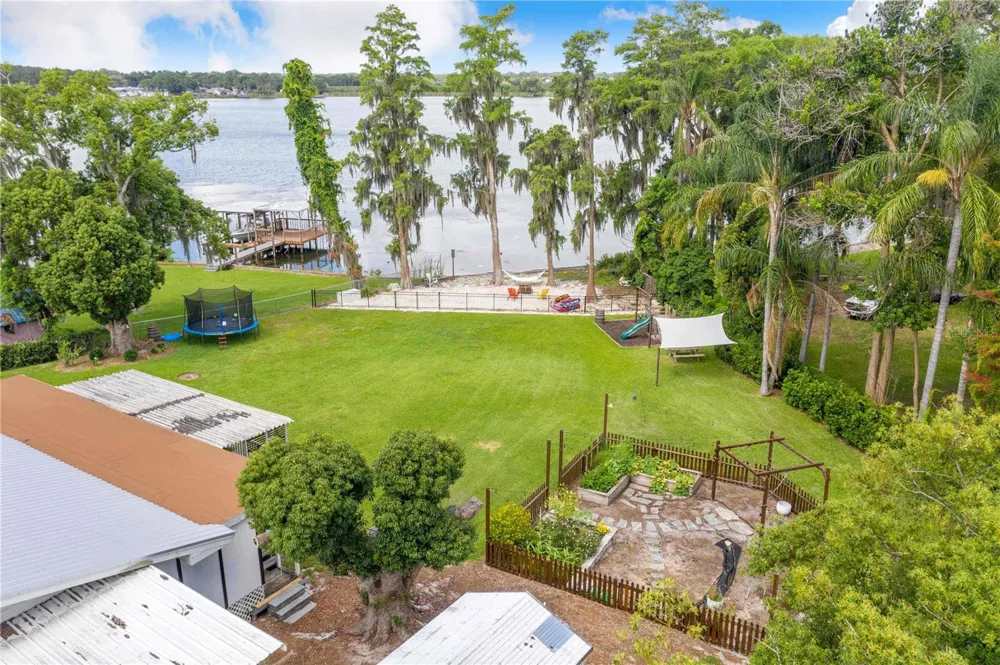 775 S BUENA VISTA DRIVE Lake Alfred, FL 33850