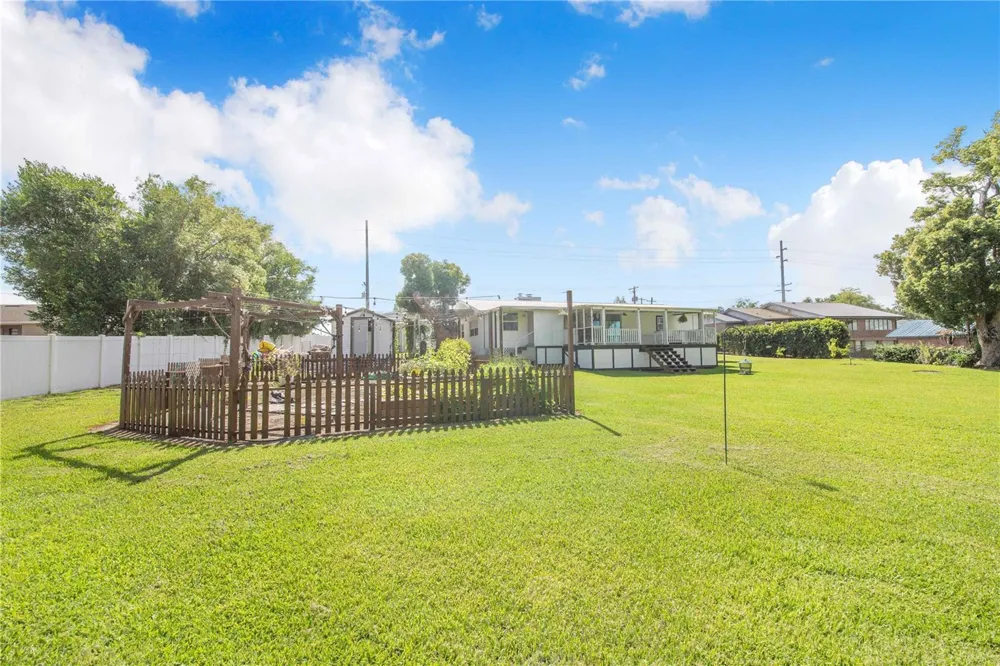 775 S BUENA VISTA DRIVE Lake Alfred, FL 33850