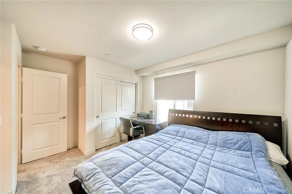 163 Dove Landing Covina, CA 91722