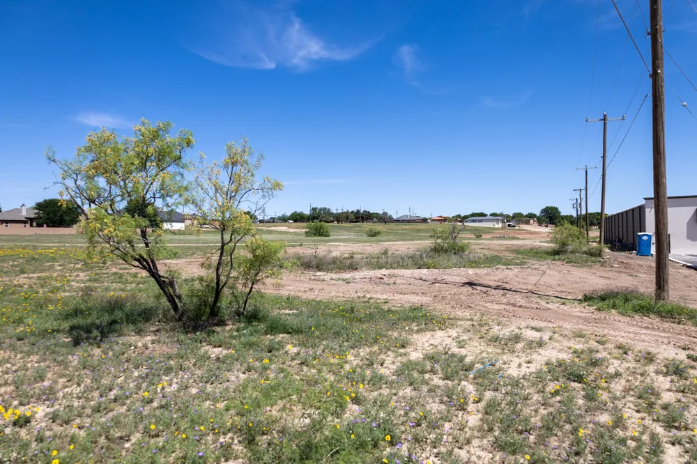 2102 Ridge Road Lubbock, TX 79403