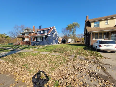 644 PHILIP STREET